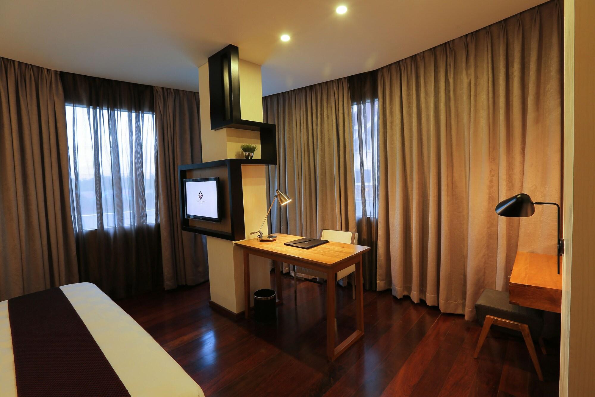 One Vittoria Hotel Виган Экстерьер фото